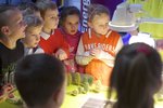 Prawie 5,6 tys. dzieci i 1,6 tys. dorosłych uczestniczyło w naukowych spotkaniach z ekspertami ?Planety Energii?